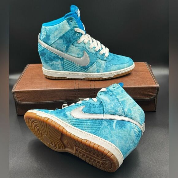 Nike Wmns Dunk Sky Hi Wedge Print - Picture 1 of 11